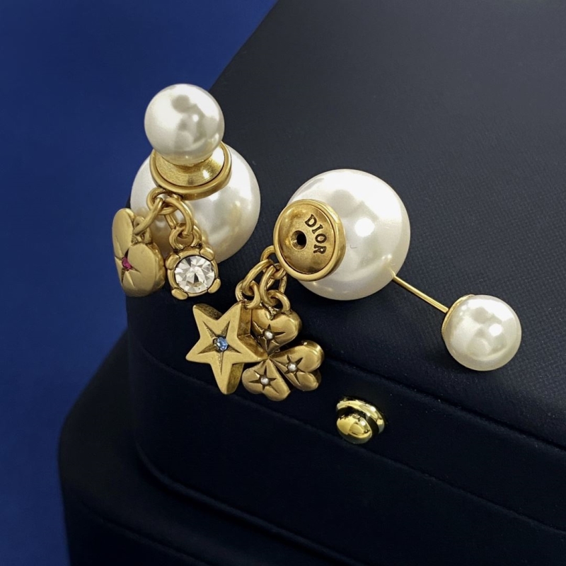 Christian Dior Earrings